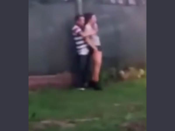 പോലീസിന് ഭീഷണി