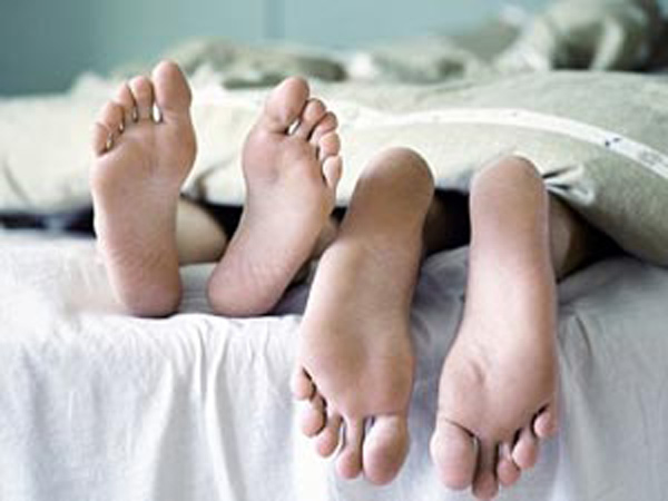 രക്ഷപ്പെടുത്തിയത് പീരിഡ്‌സ് - ലോറന്‍