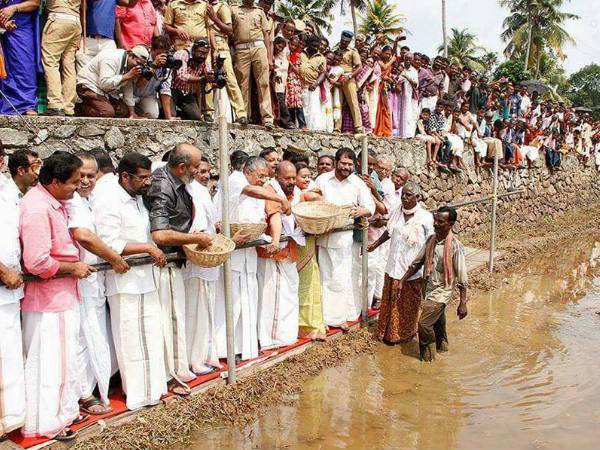 ഈ ഫോട്ടോയൊന്നു ശ്രദ്ധിക്കൂ..