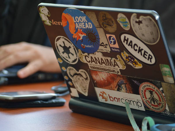 ഓണ്‍ലൈനിലെ പതിവ് കാര്യം