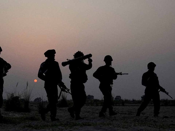 പാകിസ്താന്‍ മുന്‍നിരയില്‍?