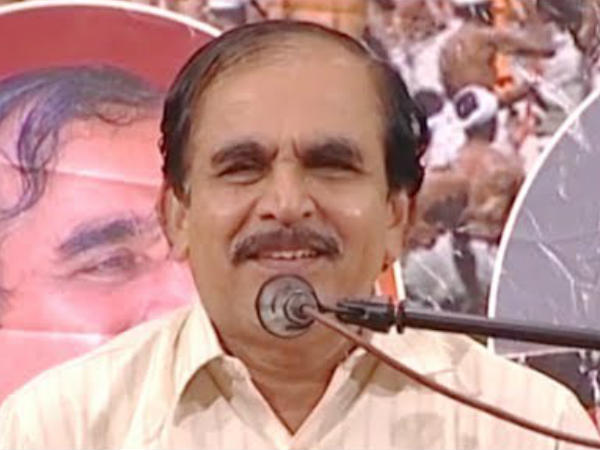 ഇതൊക്കെ ചെറുത്