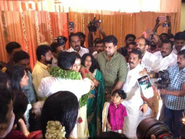 കൂട്ടിന് വേണ്ടി