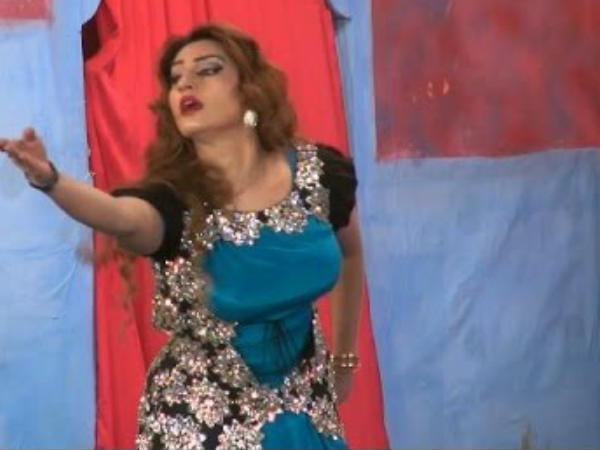 കാലിലും വയറ്റിലും പരിക്ക് 