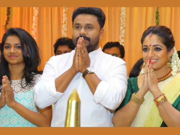  സോഷ്യല്‍ മീഡിയ