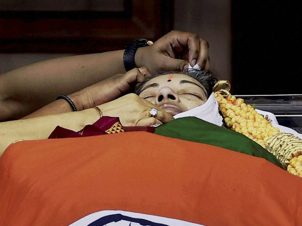  കാരണം രണ്ട്, ജയയുടെ ആഗ്രഹം