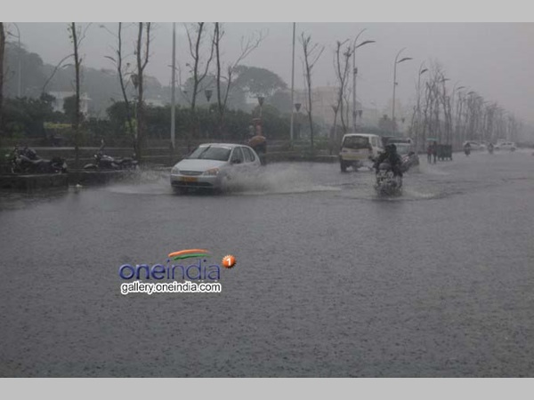 എന്തുകൊണ്ട്