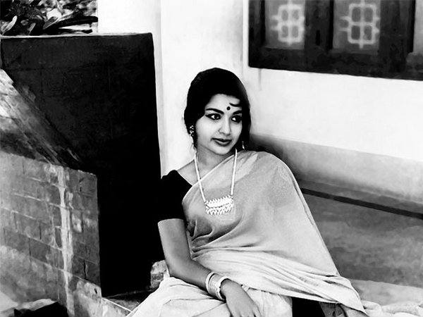 സാരികളോട് പ്രത്യേക ഇഷ്ടം