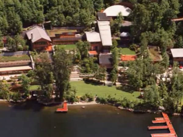 ഗസ്റ്റ് ഹൗസും ഞെട്ടിക്കും