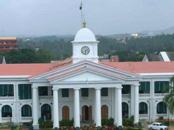 പരാതി മന്ത്രിസഭായോഗത്തിലും