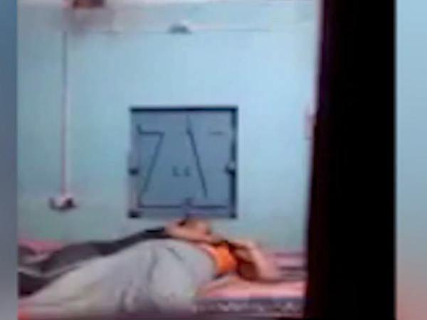 കൂടെയുള്ളത് പഴയ സുഹൃത്ത്