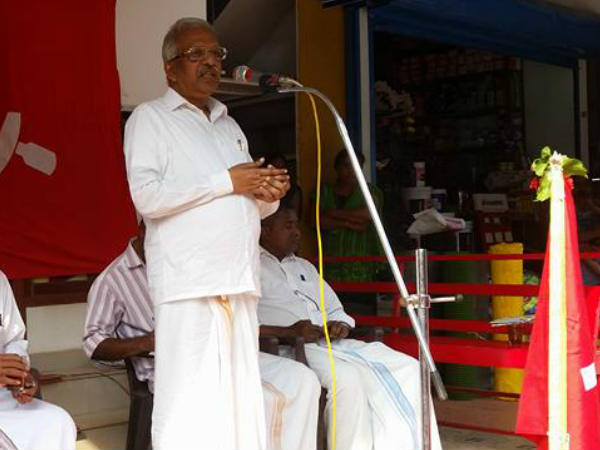  സംഘാടകര്‍ക്കെതിരെ കേസെടുക്കണം