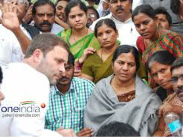 പ്രതിഷേധങ്ങളുടെ ക്യാമ്പസ്