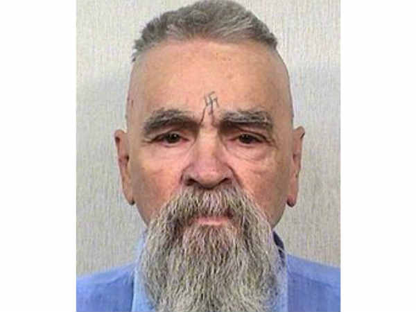 ചോര മണക്കുന്ന ജീവിതം