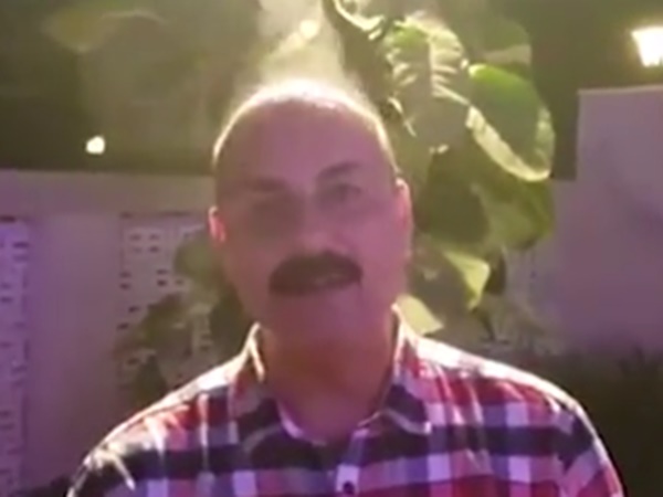 വെള്ളത്തില്‍ നിന്ന് 'പുക' ഉയരാറില്ലേ