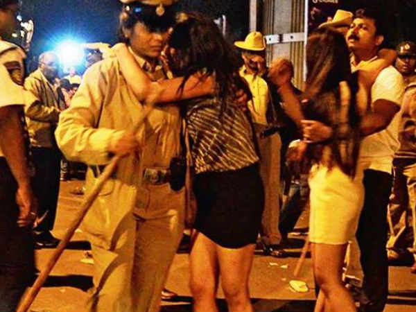 പുറത്തും ഇറങ്ങരുത്