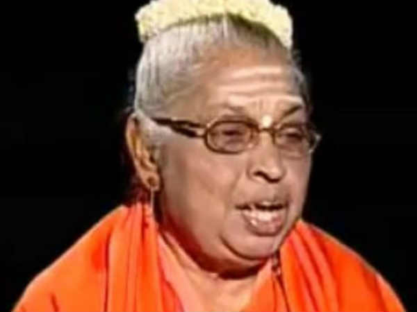 കുട്ടിയുടുപ്പാണത്രേ പ്രശ്നം