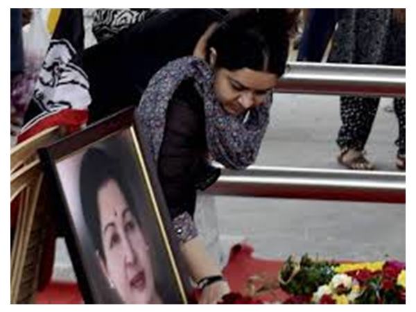 പാര്ട്ടി പിന്തുണയോ!! പാര്ട്ടി പിന്തുണയോ!!