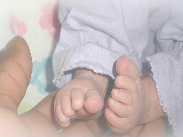  കുഞ്ഞിന് ജന്മം നല്‍കണം