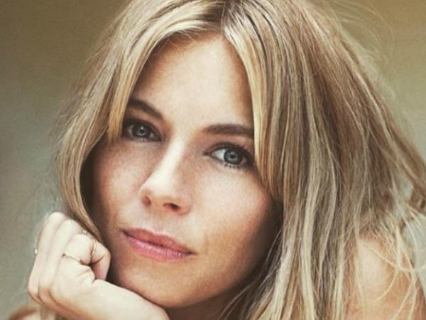 കാത്തിരിക്കണം