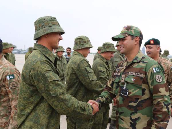 സൈന്യത്തിനെതിരെ പോരാട്ടം...