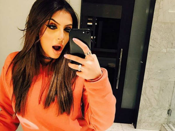 ഭാര്യയുടെ നഗ്നസെല്‍ഫിക്ക് പിന്നാലെ