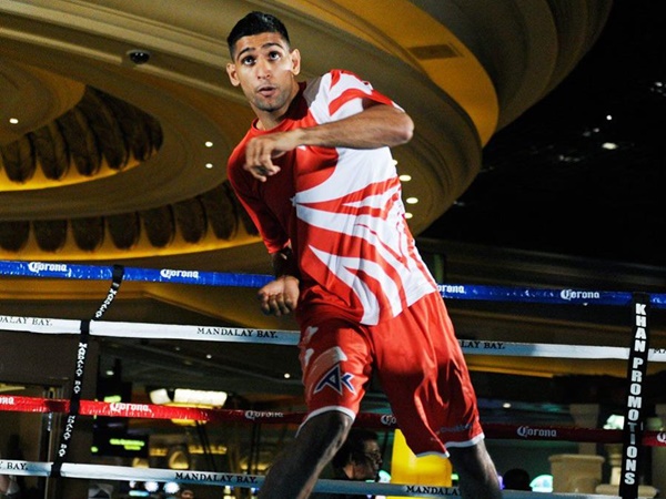 ആരാണീ ആമിര്‍ ഖാന്‍