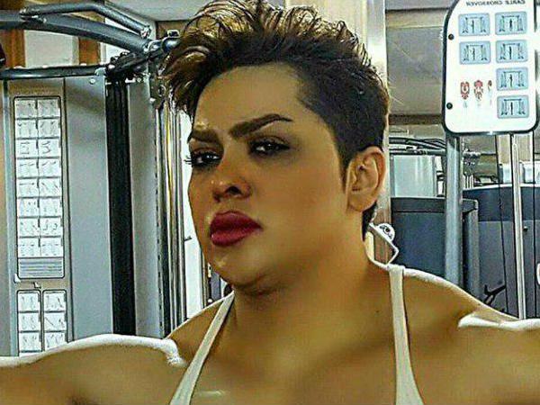 കയ്യു തലയും പുറത്ത്