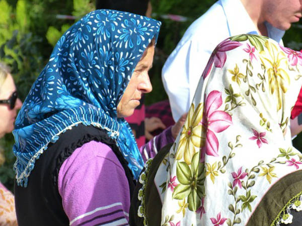 നിങ്ങളുടെ മതം അങ്ങനെ