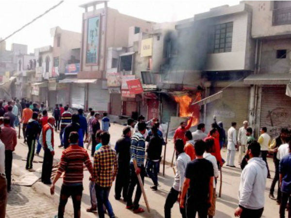 കേസ് പിന്‍വലിക്കണം 