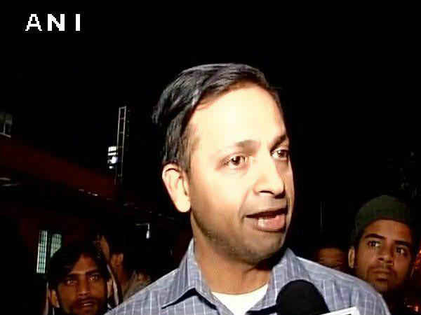 മക്കളോടും ക്രൂരത