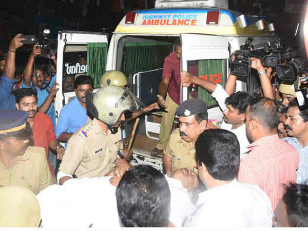 കാഴ്ച നഷ്ടപ്പെട്ടെന്ന്... കാഴ്ച നഷ്ടപ്പെട്ടെന്ന്...