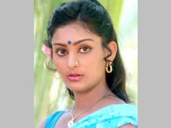 സീ പോര്‍ട്ട് എയര്‍പോര്‍ട്ട് റോഡില്‍