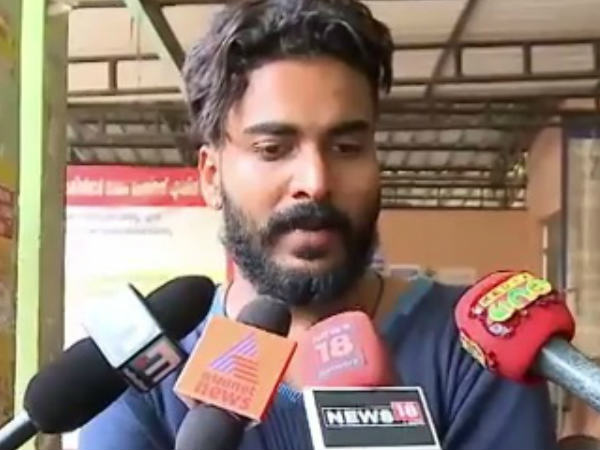 പരിഹസിക്കാന്‍ ശ്രമിച്ചെന്ന് 