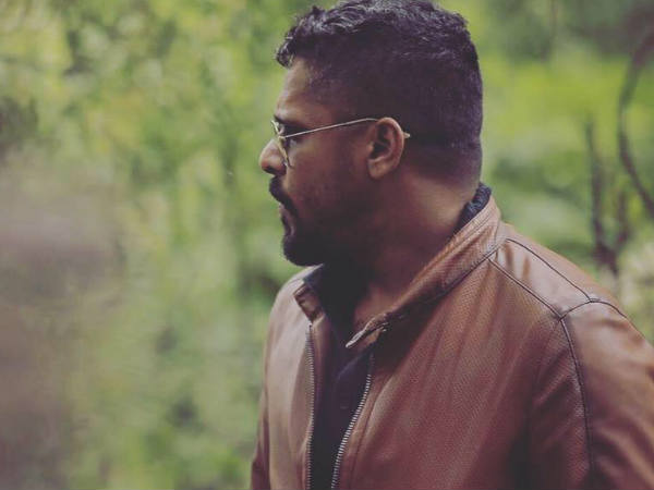 ആണുങ്ങളെ പോലെ പറയൂ