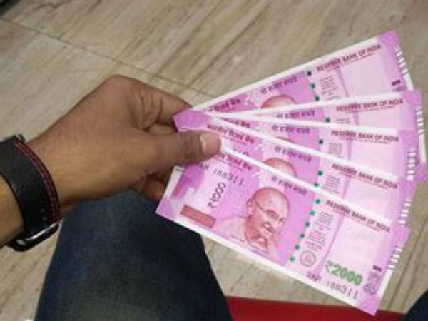 2000നും സൂപ്പര്‍ വ്യാജന്‍