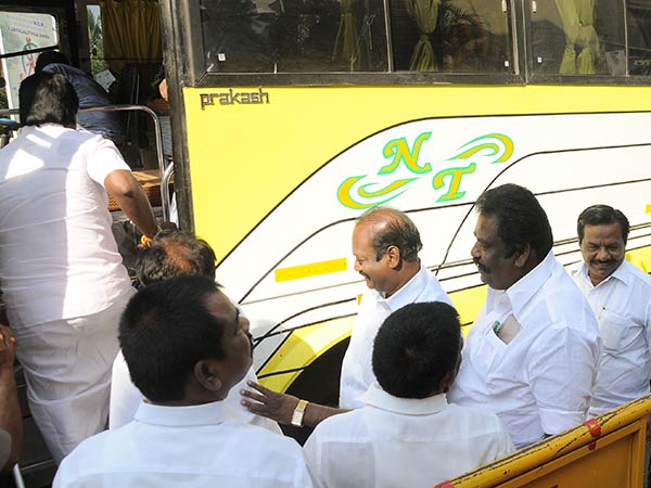 ശത്രുക്കളുടെ നീക്കം