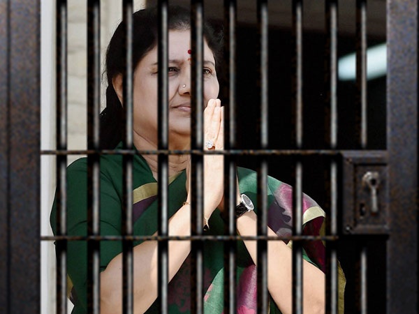 ശശികല മാത്രമേ ജയിലില്‍ പോകൂ