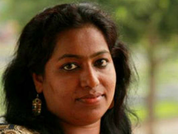 ഷാഹിന നഫീസ എഴുതുന്നു