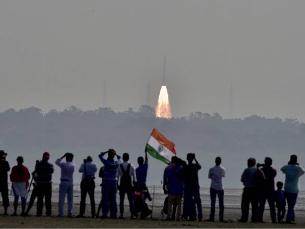  ഇന്ത്യ പിന്നിലാണ് 