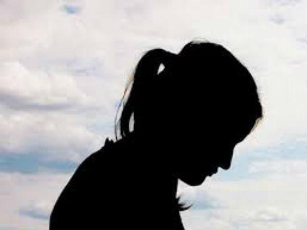 ദൃശ്യങ്ങൾ ഫോണിൽ