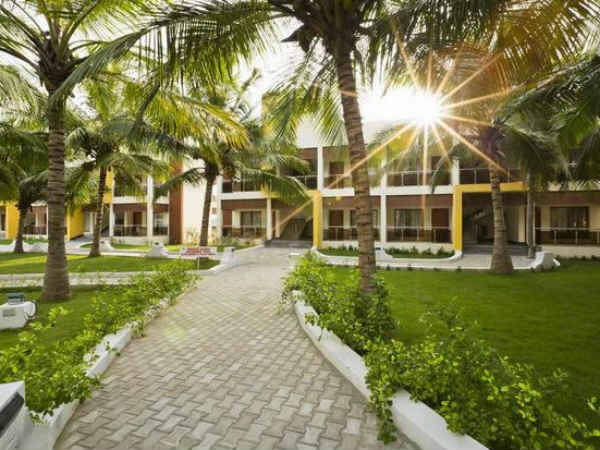 വൃത്തിയാക്കണം, ജീവനക്കാര്‍ക്ക് വിശ്രമിയ്ക്കണം 