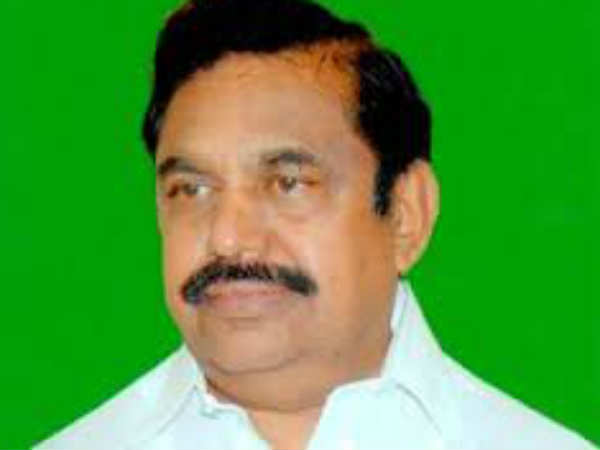 പളനിസ്വാമിക്ക് വ്യക്തമായ മുന്‍തൂക്കം