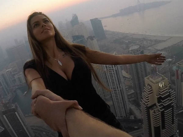 സോഷ്യല്‍ മീഡിയ ഏറ്റെടുത്തു