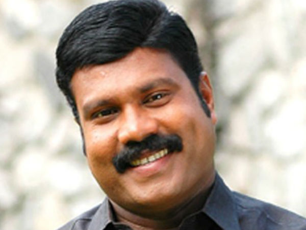  കോടതിയിലേക്ക്