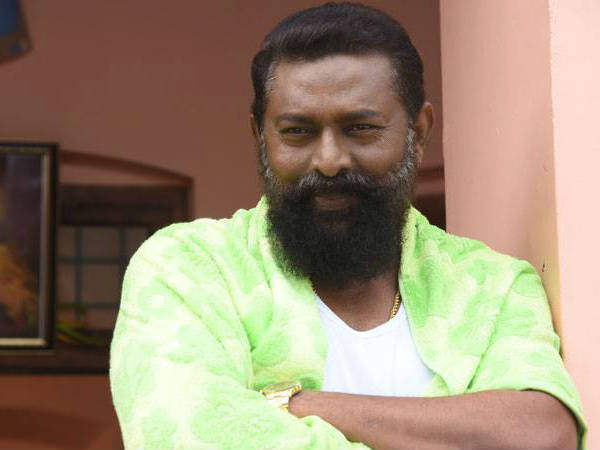 പോലീസിനെ വിളിച്ചത് ലാല്‍ തന്നെ?