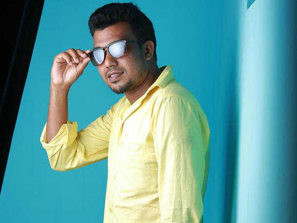 മതം തിരഞ്ഞ് പോകുന്നവരാണ്