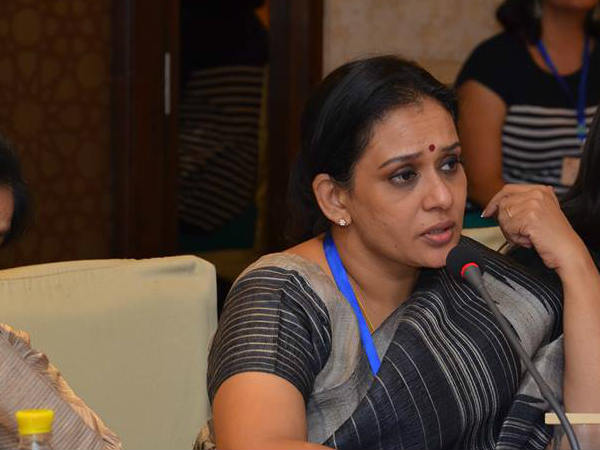 വീണ്ടും ഇരട്ടത്താപ്പ്