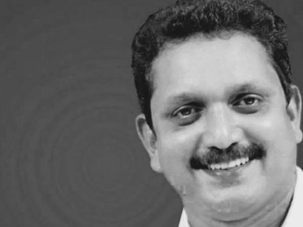 കേരളത്തില്‍ തന്നെ തടഞ്ഞൂടേ
