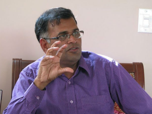 പിന്തുണച്ച